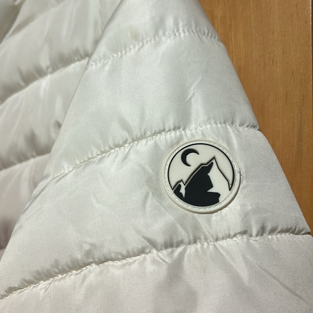EUC ZYIA Active Puffer Coat, size small - Picture 4 of 5